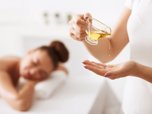 Masaże ziołami inspirowane