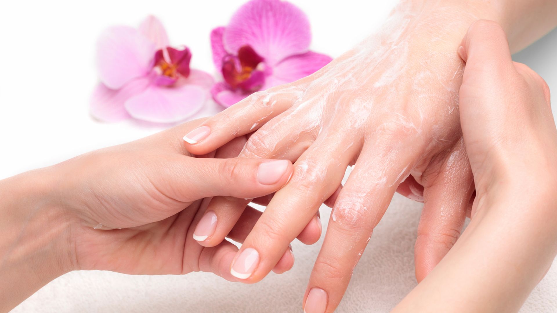 HAND & FOOT TREATMENTS