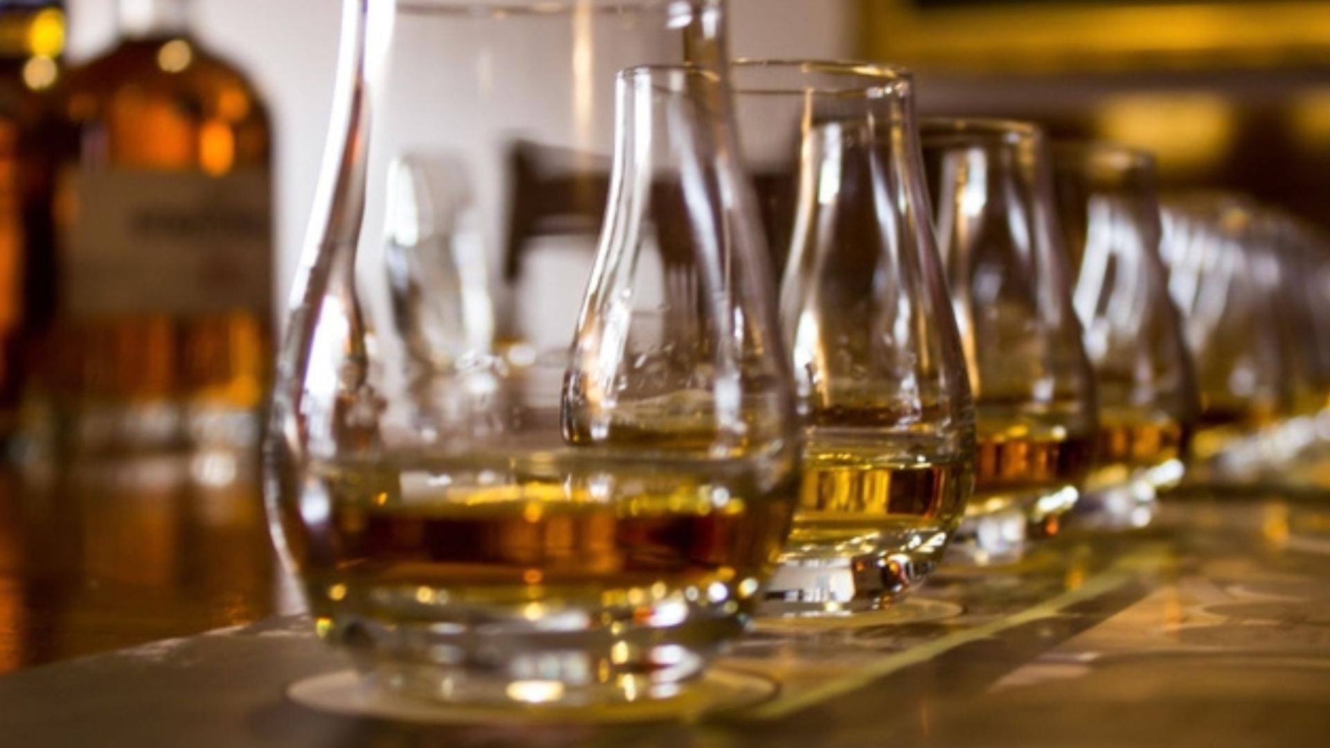 WHISKEY l WHISKY l BOURBON