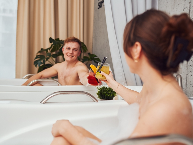 Kąpiele lecznicze i relaksacyjne