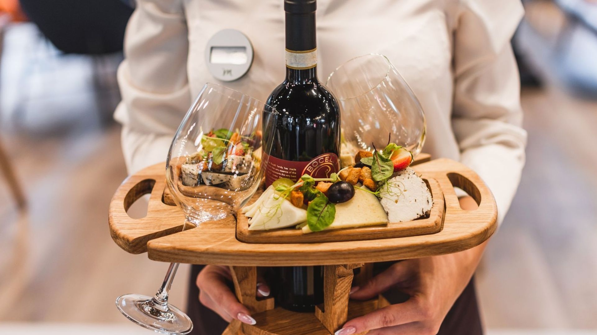 ROOM SERVICE DAILY I DESSERTS