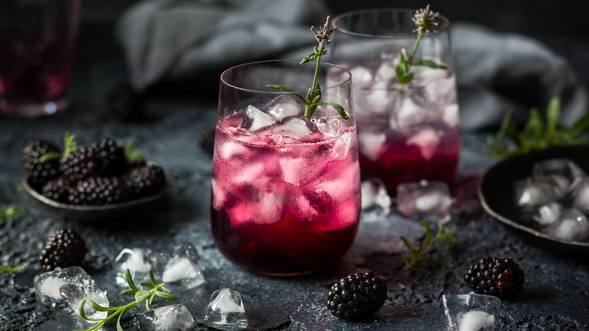 NON-ALCOHOLIC COCKTAILS