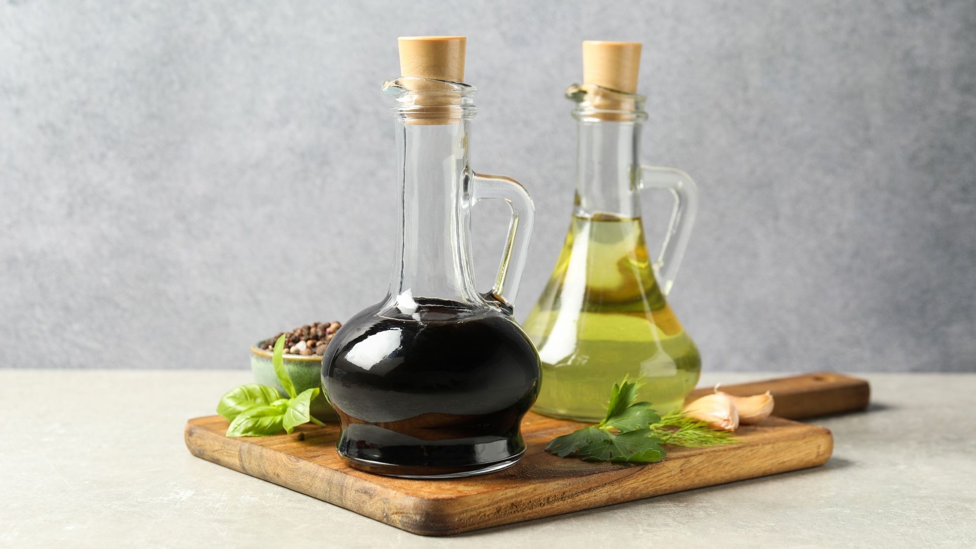 OLIVE OIL & BALSAMIC VINEGAR