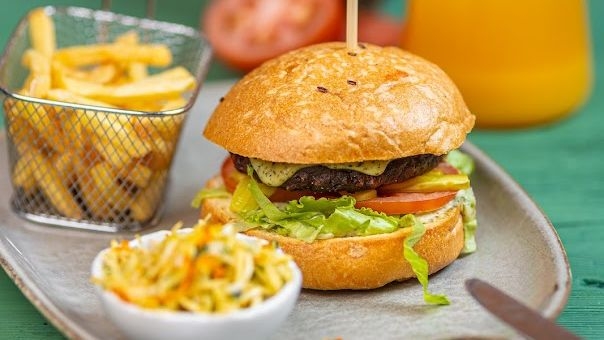 Burgery i przekąski