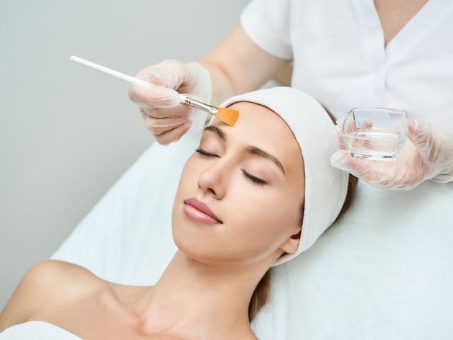 Zabiegi na twarz
