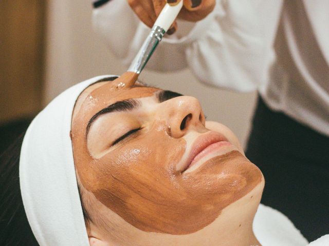 ZABIEGI NA TWARZ SELVERT THERMAL