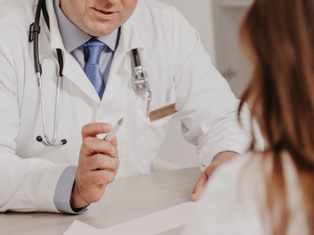 Осмотр и консультация врача-специалиста