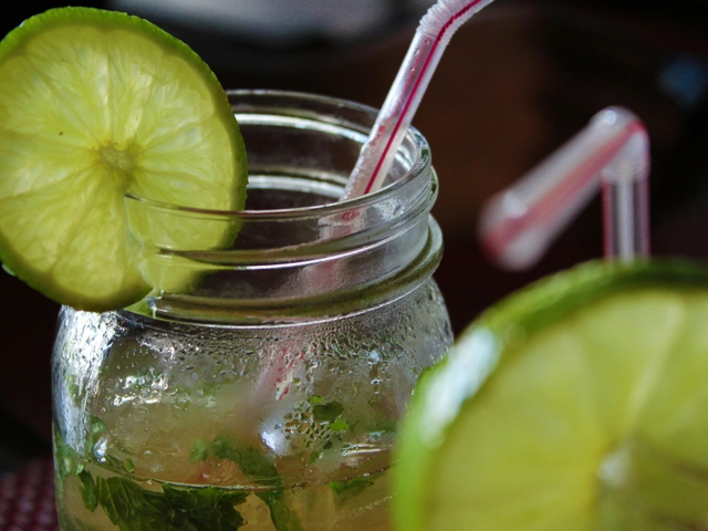 NON-ALCOHOLIC COCKTAILS